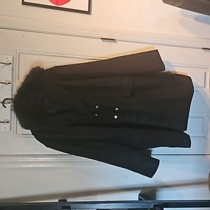 Plus-sized, overcoat, light jacket with faux fur neck.